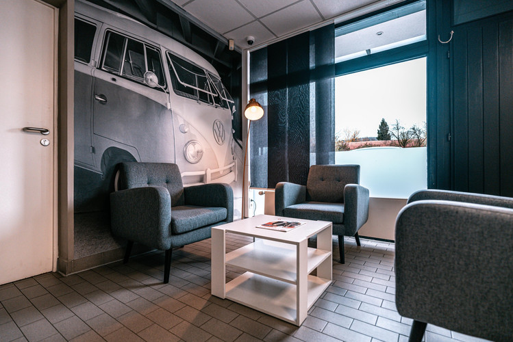 dealer showroom